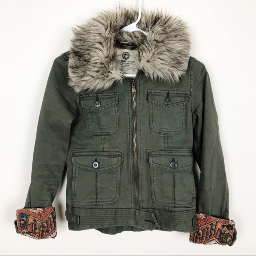 Lucky Faux Fur Collared Jacket NWOT - Picture 8 of 8